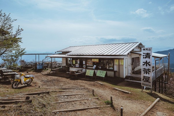 山頂茶屋の紹介【清水茶屋】 | 陣馬山情報サイト